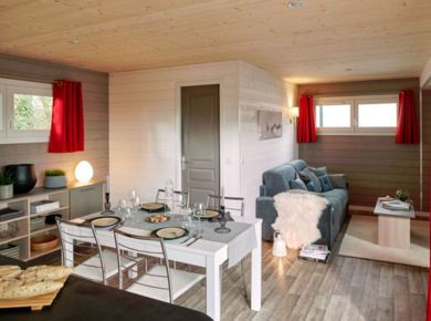 Bungalow Montaigu - Kubio 50mÂ² séjour - Nature Loisirs et Promotions Calvados Plage